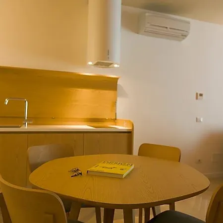 Aparthotel Metropolitan 4*