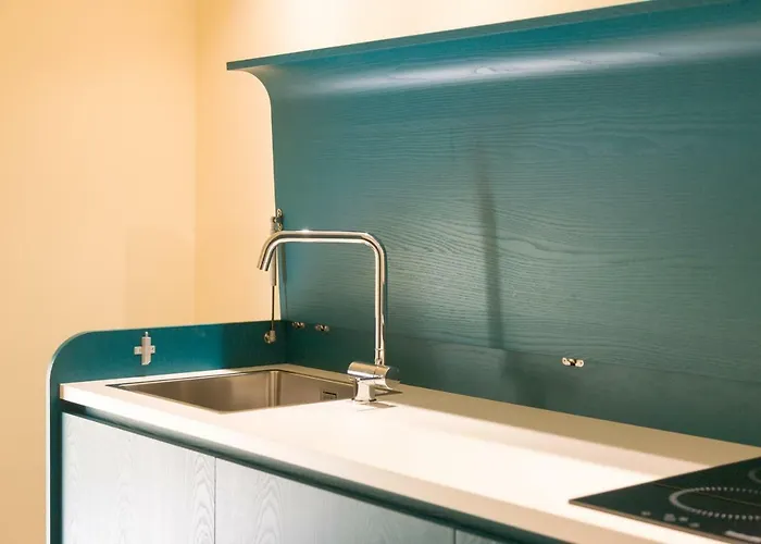 Metropolitan Aparthotel