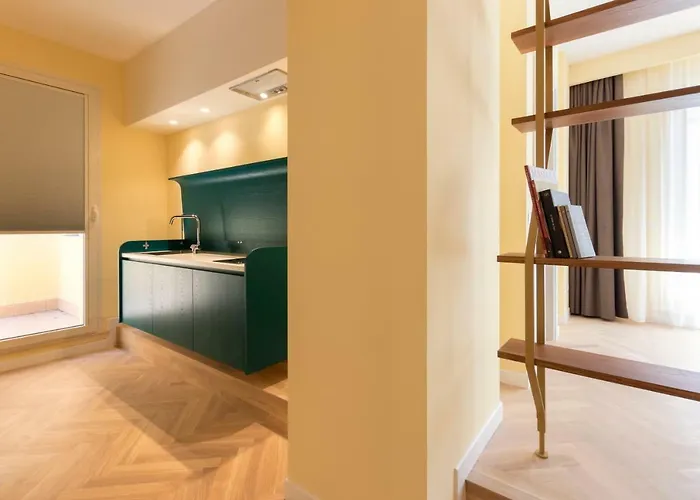 Metropolitan Aparthotel